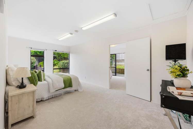 33 Voltaire Court Botany Downs_20