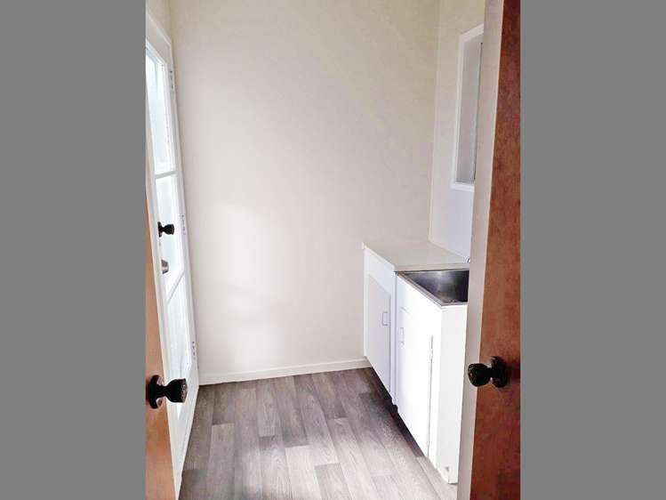 2/71 Spring Street 10051_10