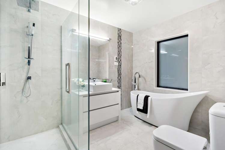 64 Harrowglen Drive Northcross_13