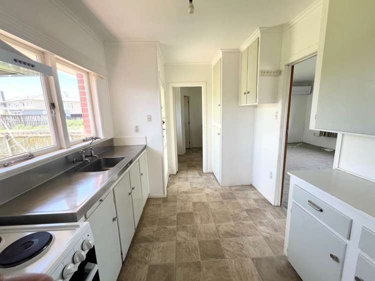 9A Kirton Crescent Manurewa_6