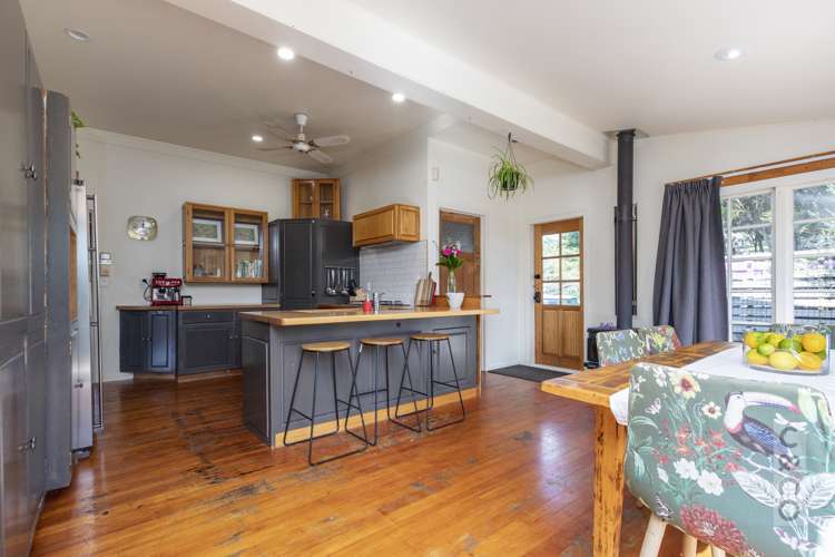 344 Waitakere Road Taupaki_28