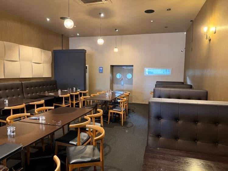 Shop 10/153 Victoria Street Hamilton Central_3