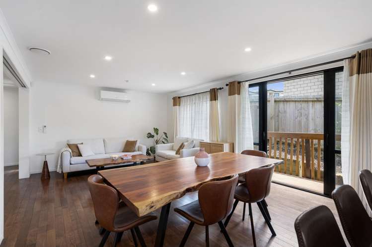 1b Makora Road Massey_8