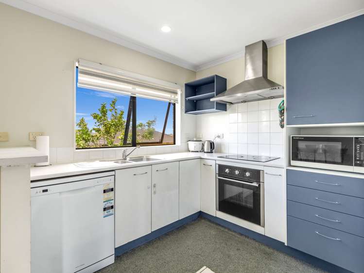 16 Ironstone Place Randwick Park_2