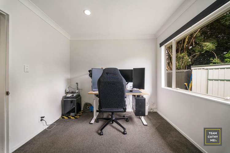 29 Silkwood Grove Totara Heights_19