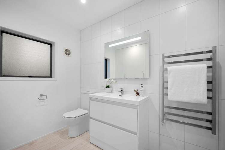 1/17 Mizpah Road Waiake_19