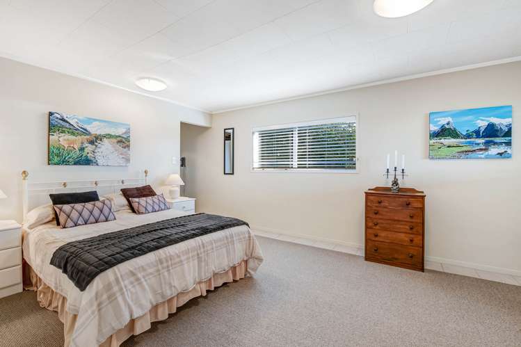 3 The Nook Algies Bay_15