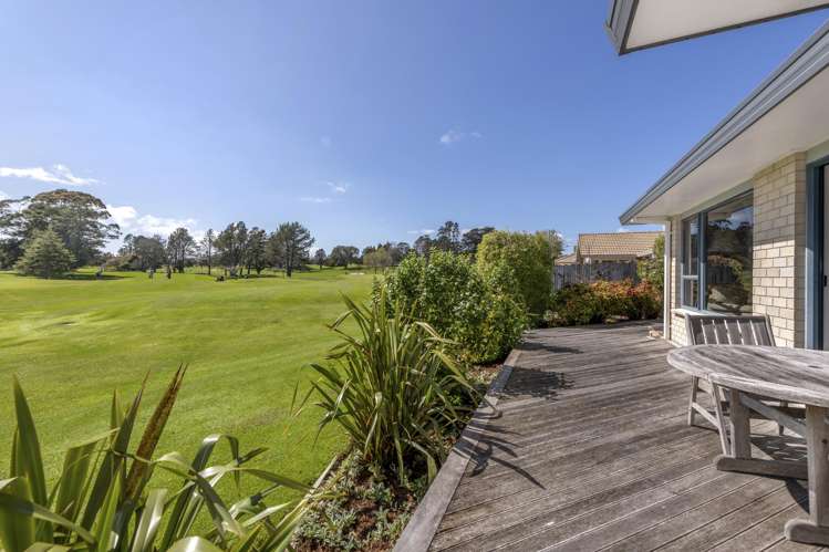 2/41 West Fairway Golflands_26