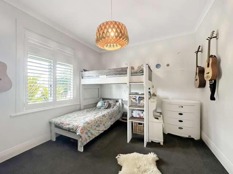 42 Pine Street Mount Eden_10