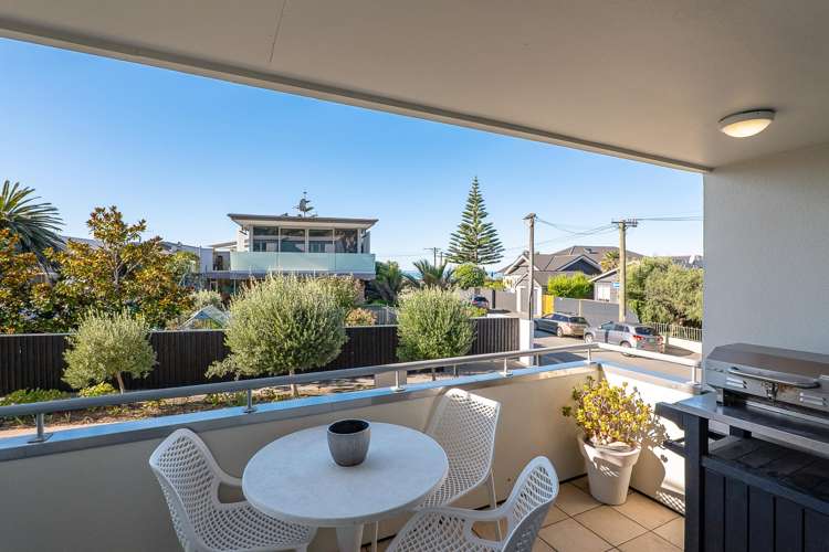 1/6 Burgess Street Sumner_3