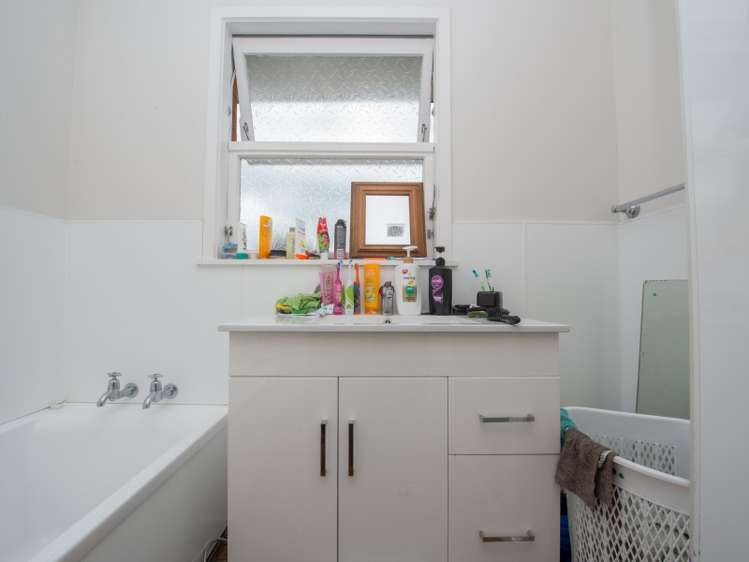 8 Hamblyn Crescent Nawton_12