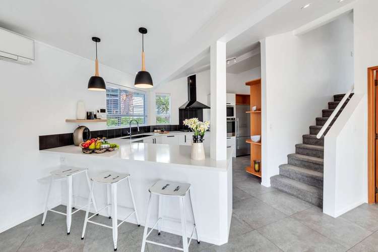 162 Stapleford Crescent Browns Bay_21