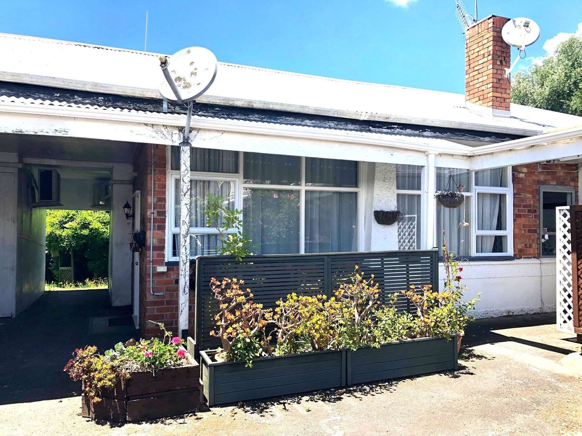 7/9 August Place Greenlane_0