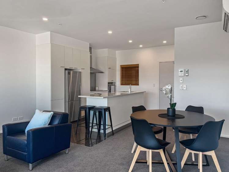 206 Marinaview Apartment/4 Reads Quay 1052_3