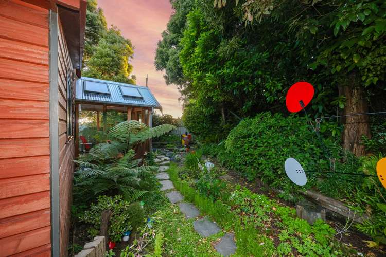 6 Barclay Street North East Valley_20