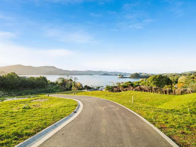 Camp Street / Batham Way Broad Bay_2