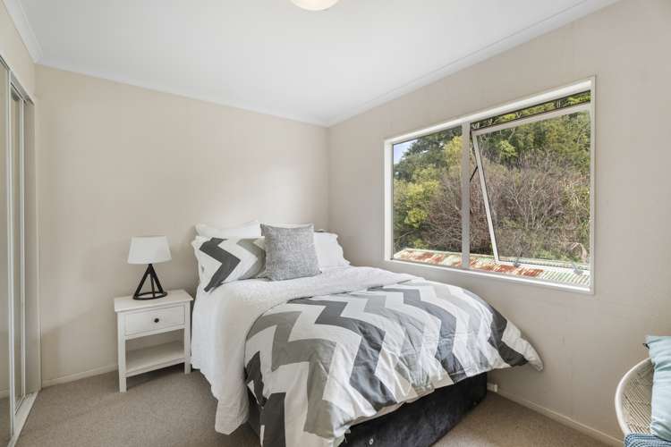 14 Woodward Avenue Mangere Bridge_6