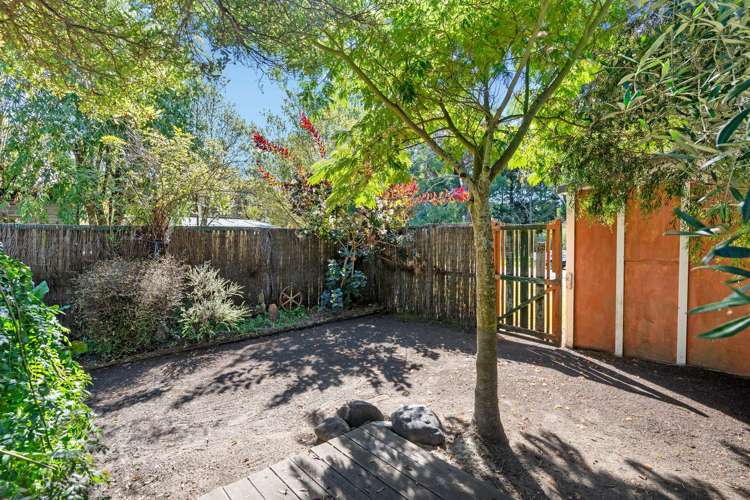 14 Ferry Road Woodend_9