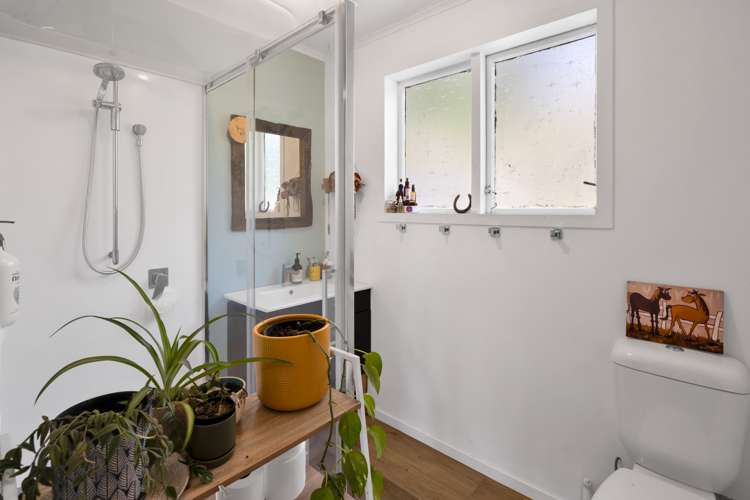 1 Nikorima Street Urenui_8