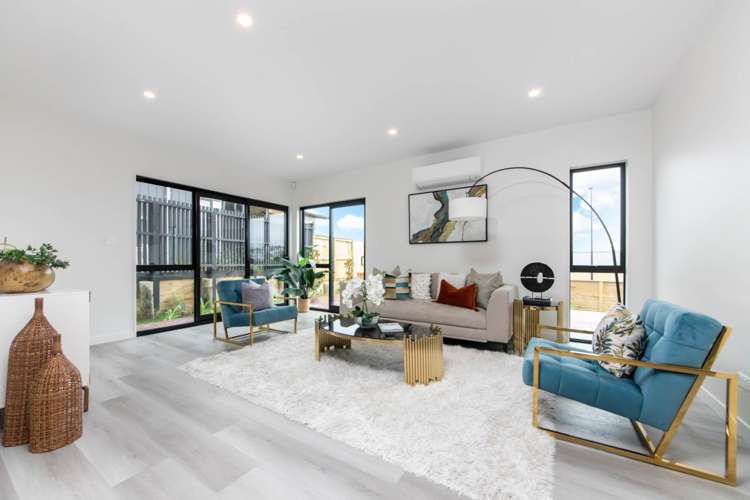 51 Puwha Street Massey_5