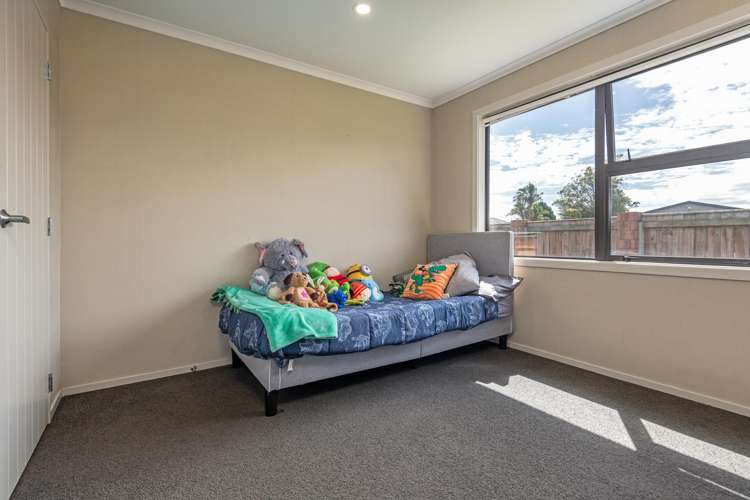 2 Angelina Way Kelvin Grove_11