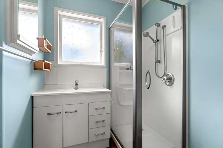 13 Macnay Way Murrays Bay_17