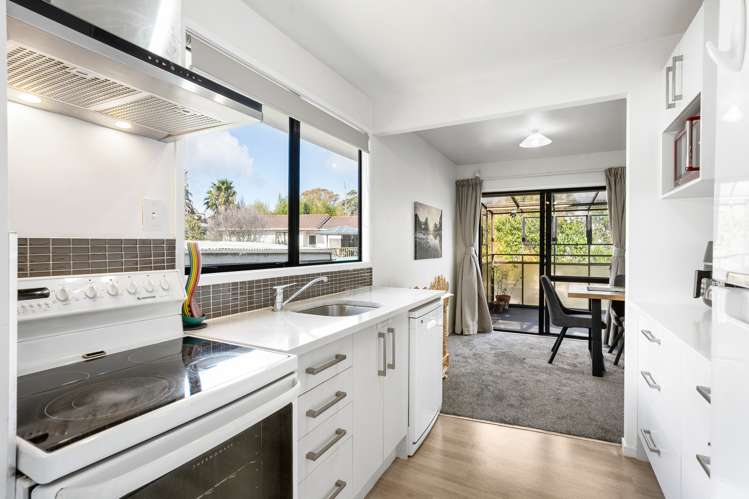 3 Pahi Place West Harbour_8