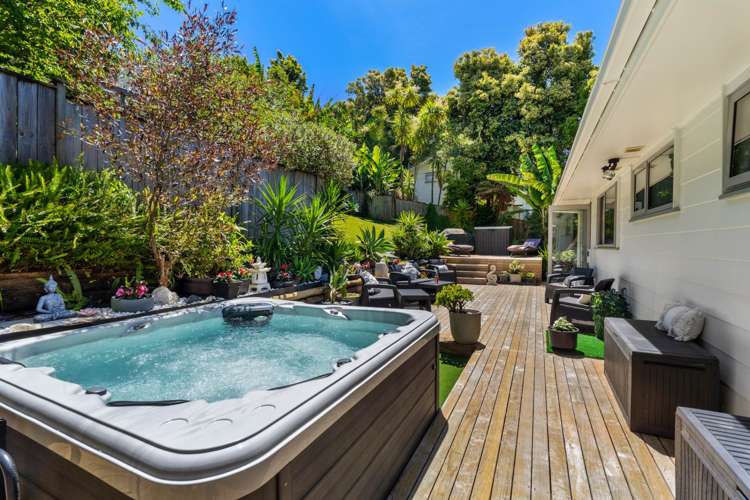 22 Gerontius Glade Torbay_3