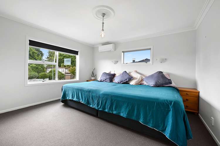 12 Resthill Crescent Glenview_16