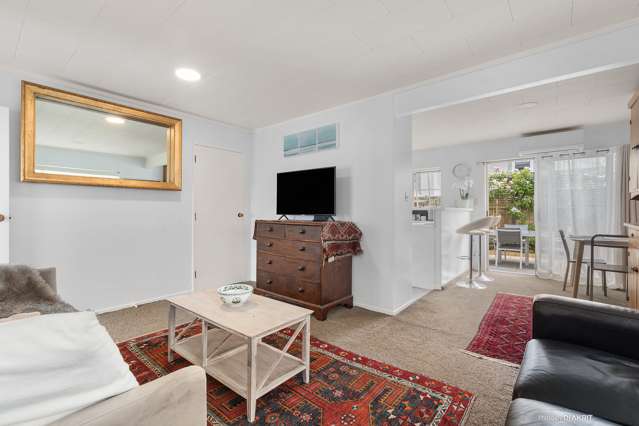 1/9 John Street Trentham_1