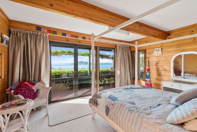 5 Holden Avenue Holdens Bay_17