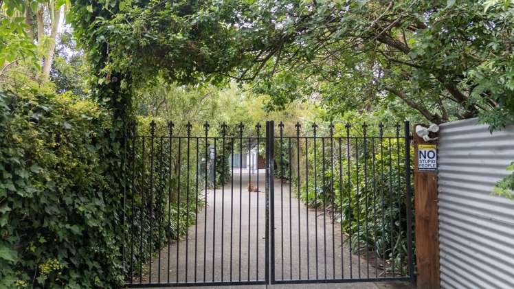 25B Clifton Avenue_1