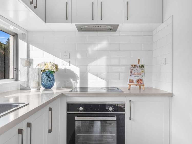 2/485 Blockhouse Bay Road_4