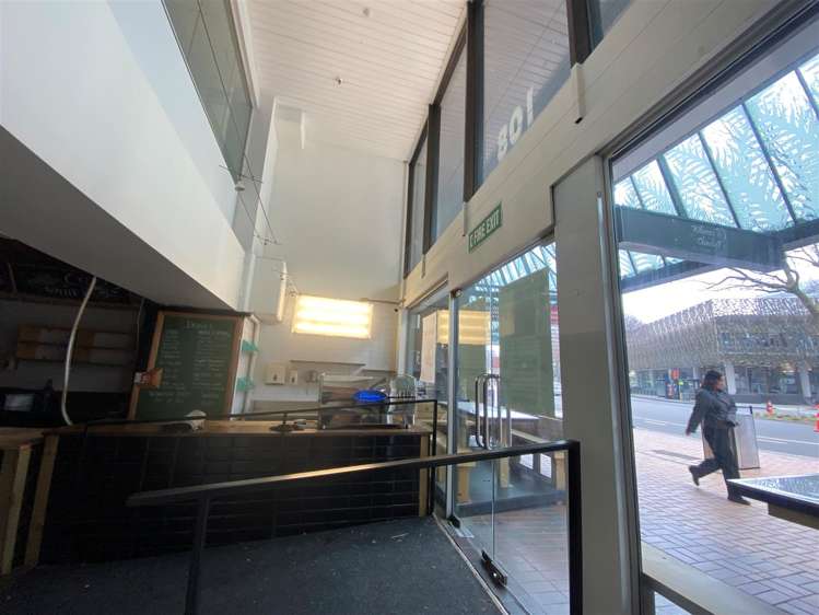 Shop 4, 126 Lambton Quay Wellington Central_6