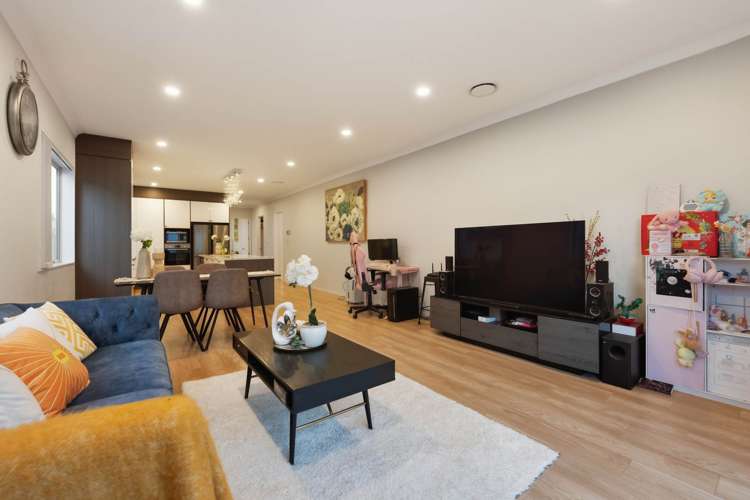 6 Puruatanga Drive Flat Bush_9