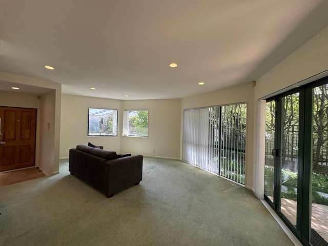  A/3 Rhodes Avenue Mount Albert_3