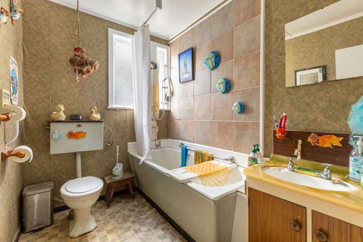 17 Martin Road Papatawa_13