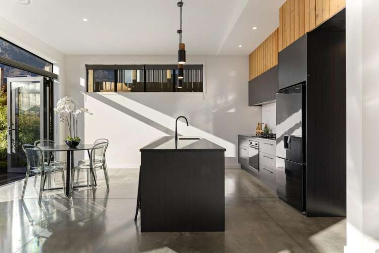 12 Till Street, Hanley's Farm_2