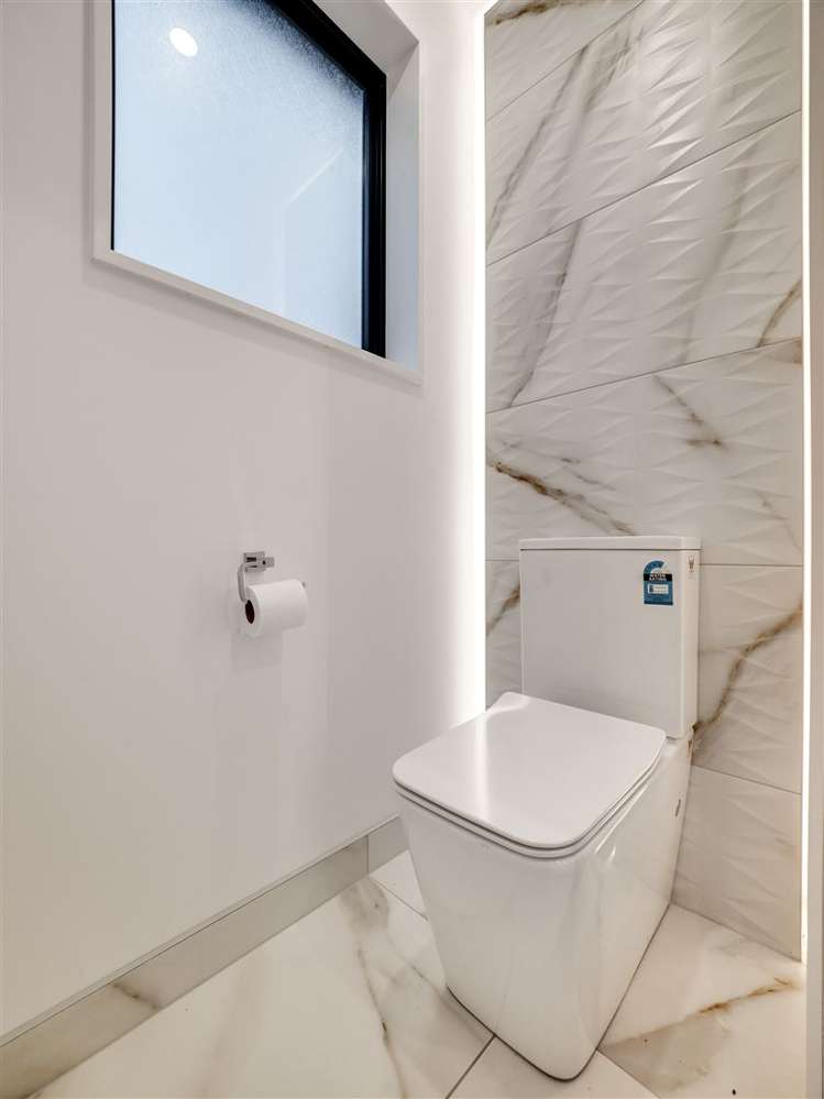 6 Brusio Drive Wigram_16