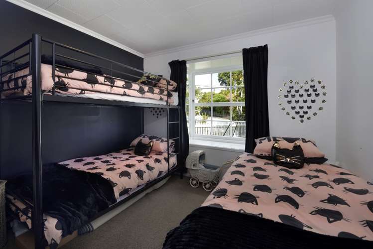 35 The Ridgeway Enner Glynn_15