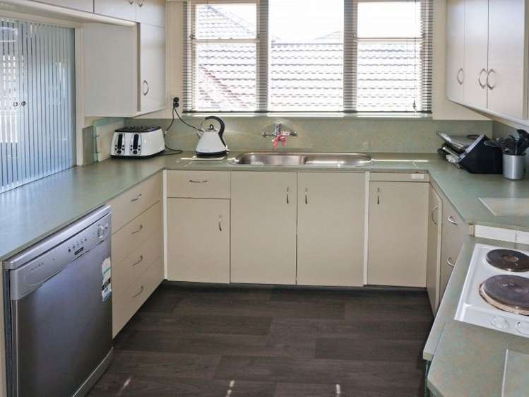 537 Tay Street Hawthorndale_3