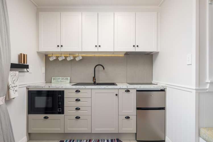 25 Bay End Rarangi_32