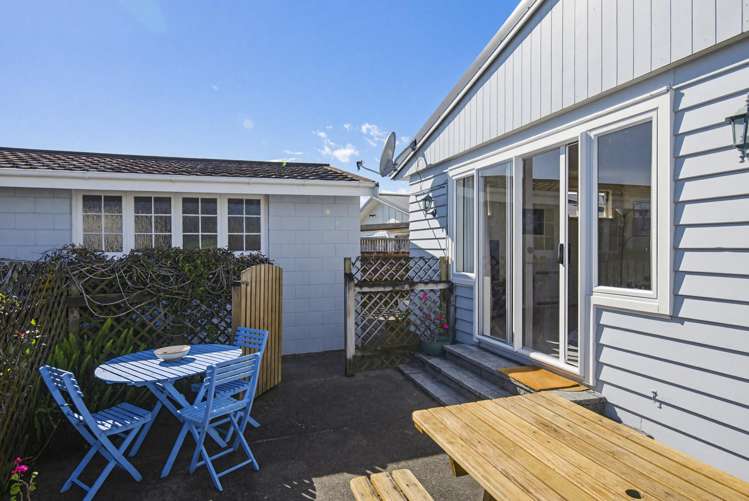 6 Teoti Street Paraparaumu Beach_28