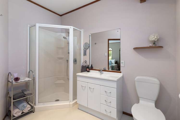 18 Meachen Terrace Waiuku_16