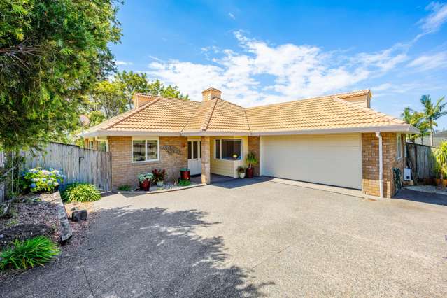 10 Tiller Court Gulf Harbour_1
