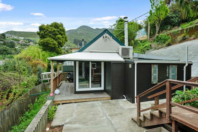 19 Cunningham Terrace Lyttelton_4