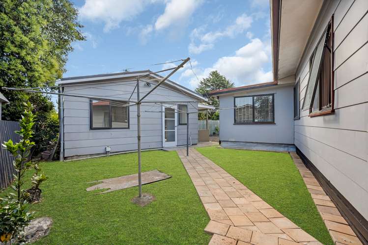 1/26 Gray Ave Mangere East_12