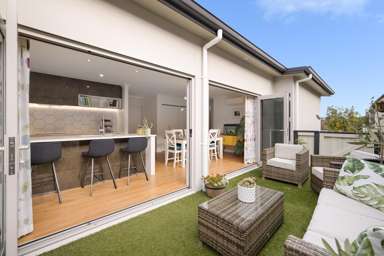 9 Lakeview Quay_1