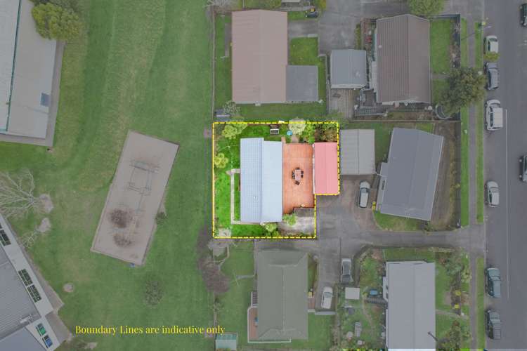 31 Meadowvale Rise Titirangi_19