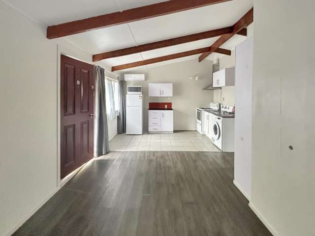 2/330 Marine Parade 2120_3